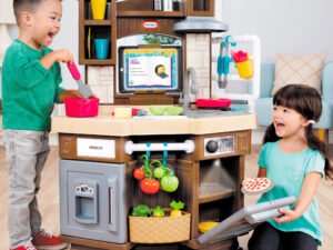 Little Tikes Cook 'n Learn Smart Play Kitchen with 40+ Piece Accessory Play Set and 4 Play Modes